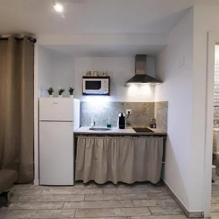Vivienda Turistica Lagarto De Jaen Apartment Exterior photo